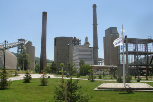 Κόσοβο - εργοστάσιο παραγωγής κλίνκερ-τσιμέντου Sharr