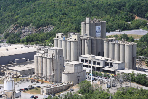 ΗΠΑ - εργοστάσιο παραγωγής κλίνκερ-τσιμέντου Roanoke